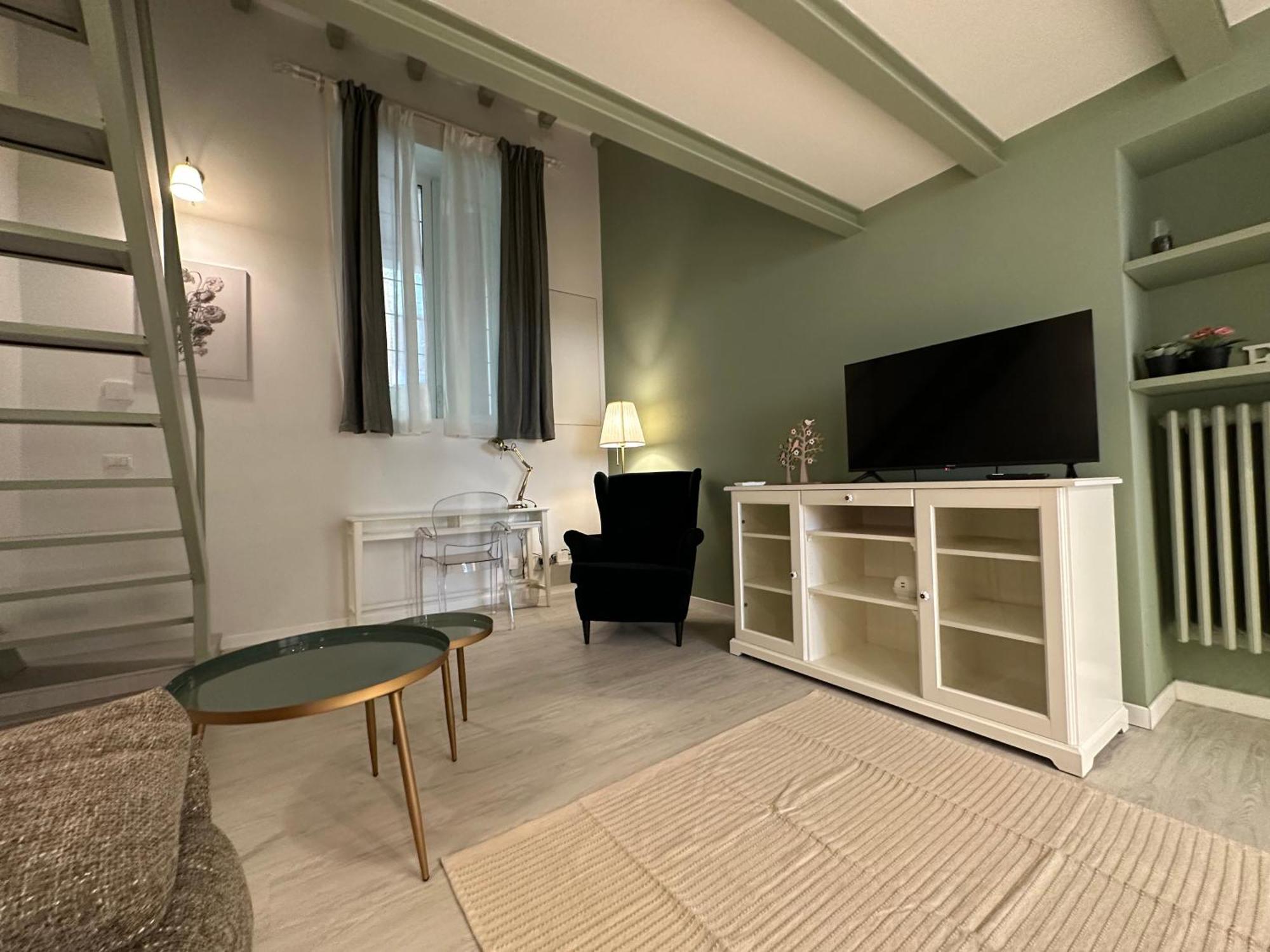 Flowers, A Cozy Suite In Mediolan Zewnętrze zdjęcie