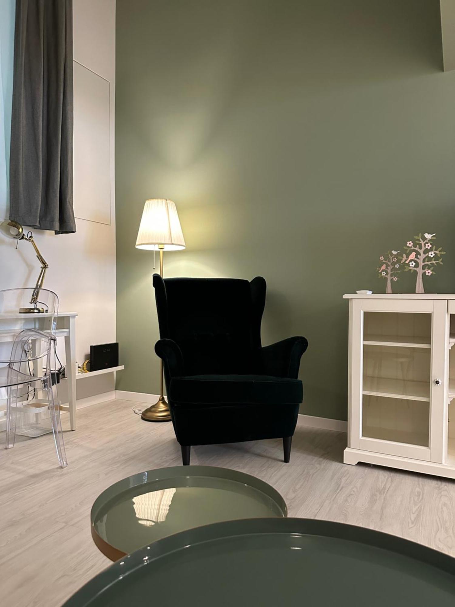 Flowers, A Cozy Suite In Mediolan Zewnętrze zdjęcie